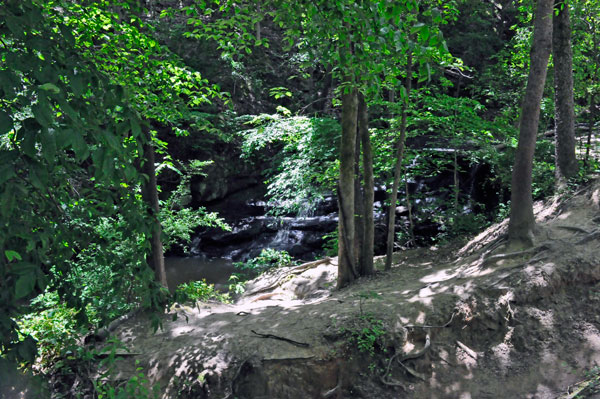 Lake Haigler waterfall